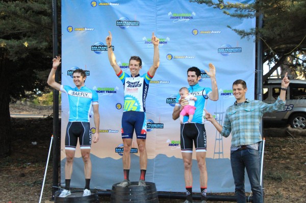 The Pro mens field put on a fast, fun show that everyone watched in amazement... they were flying 10 minute laps!
